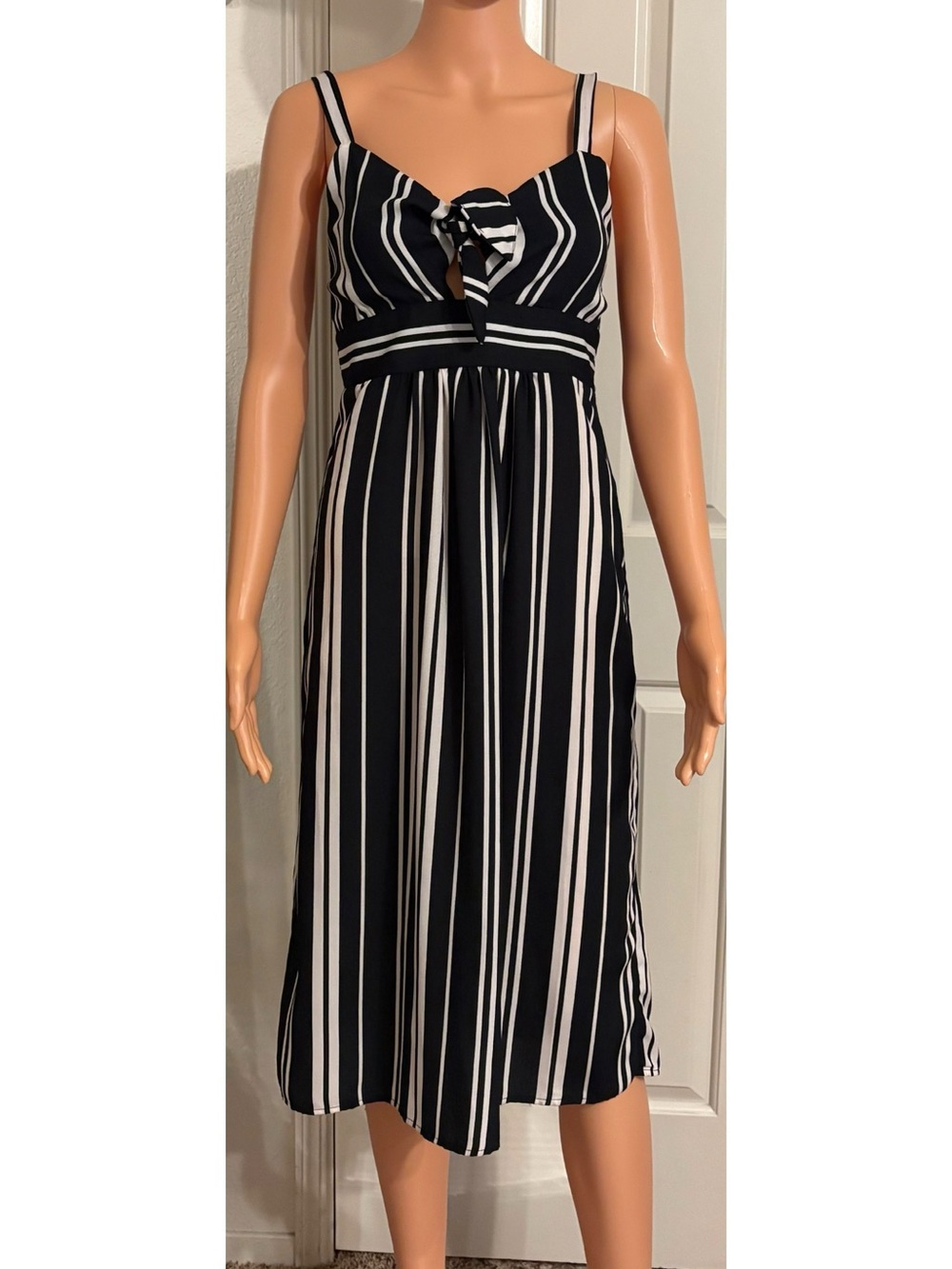 Xhilaration Black and White Vertical Stripe Tie-Front Midi Dress Never Worn